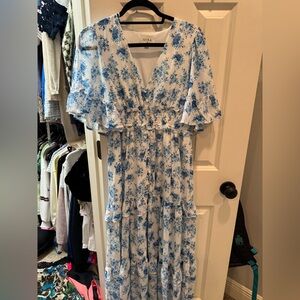 Aura Elegant Blue and White Maxi Dress